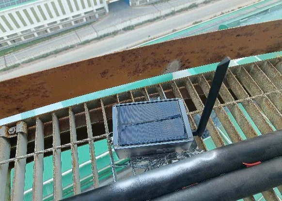 无线倾角仪桥梁结构安装场景
