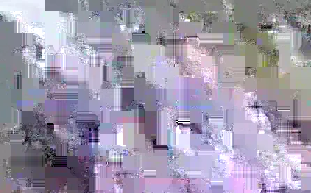 无线振动监测仪在边坡挡墙的现场安装